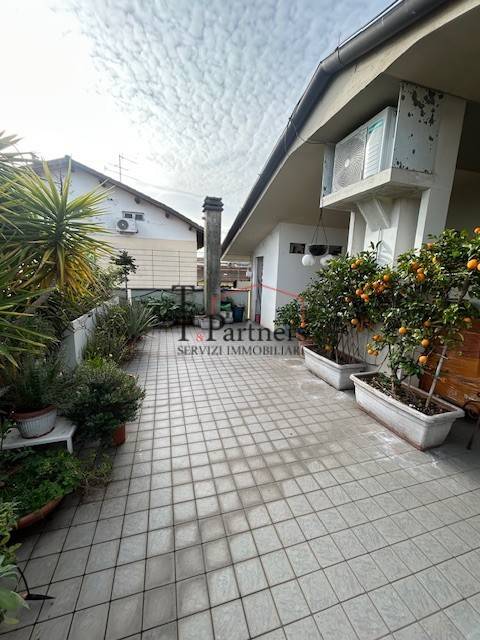 Attico / mansarda a Montecatini-terme in Via Arno - Foto 2