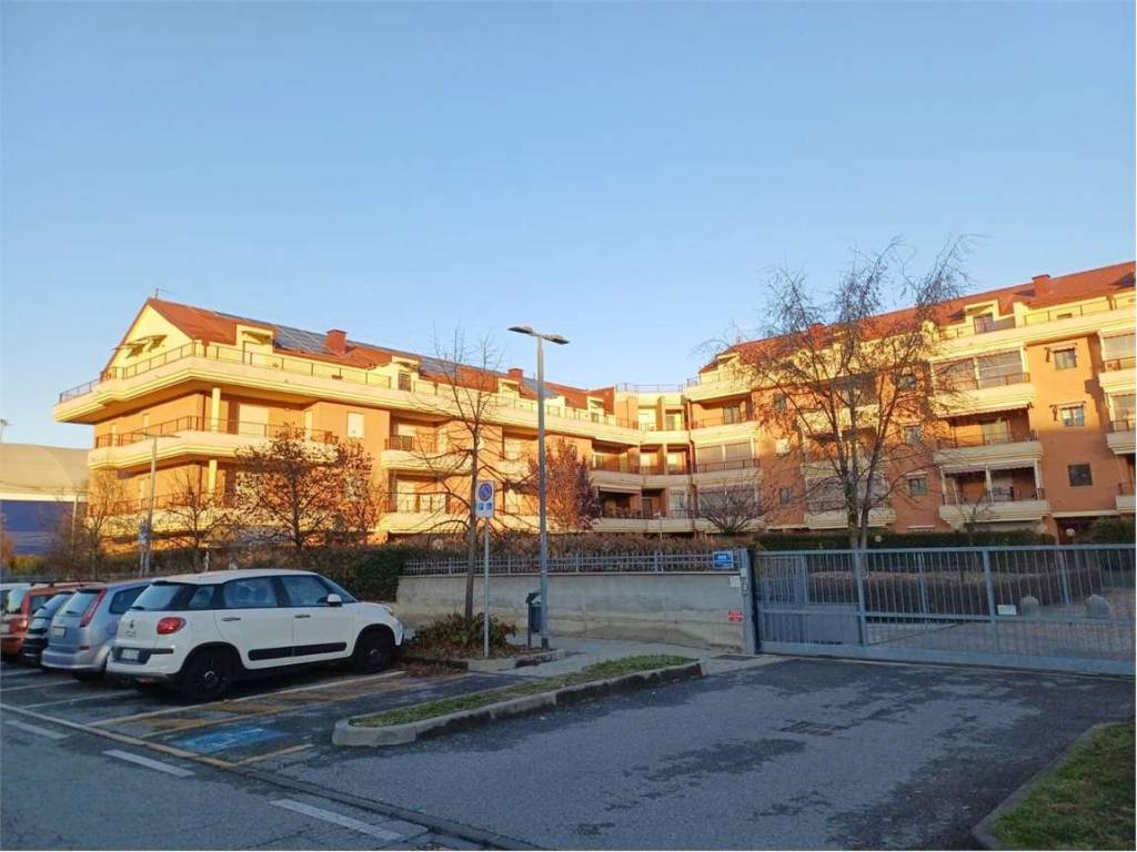 Appartamento a Borgaro torinese in via XX Settembre , 6 - Foto 4