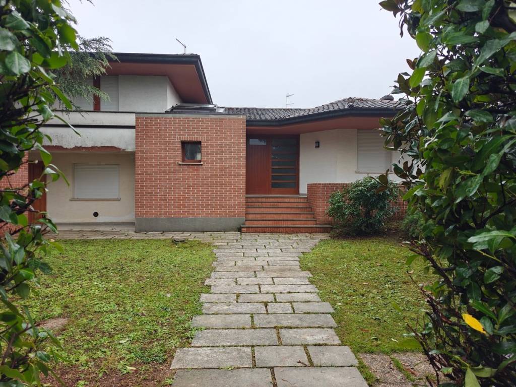 Villa a Codroipo in Via Tarvisio, 2 - Foto 3