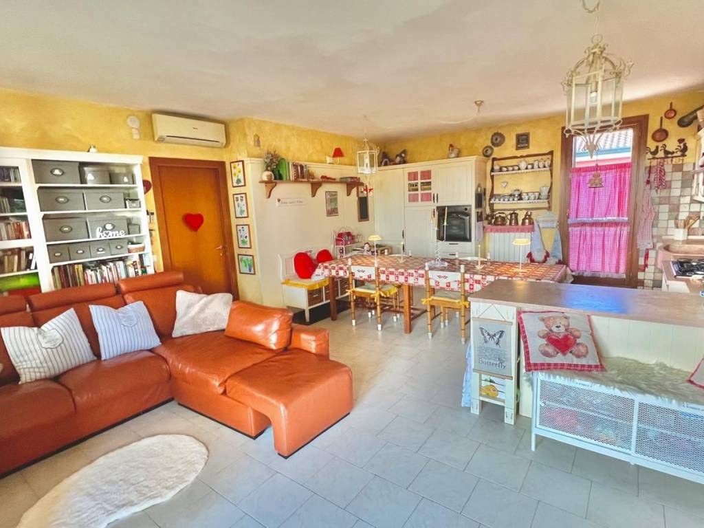 Appartamento a Salzano in Via Guglielmo Marconi, 13 - Foto 5