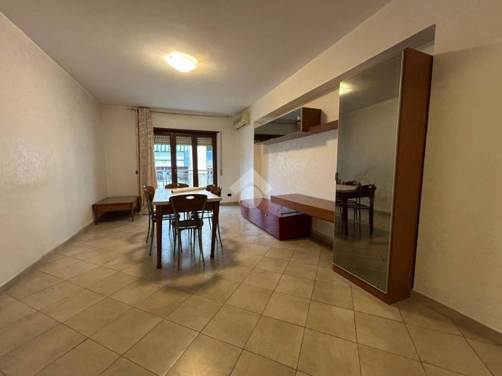 Appartamento a Cosenza in Via Popilia - Foto 2