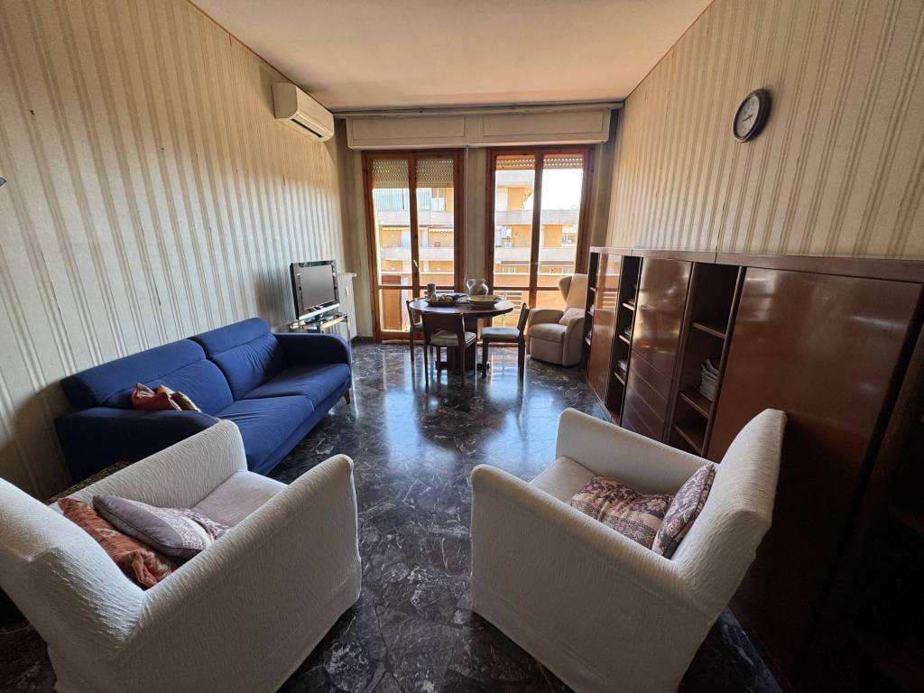 Appartamento a Scandicci in Via Ugo Foscolo - Foto 3