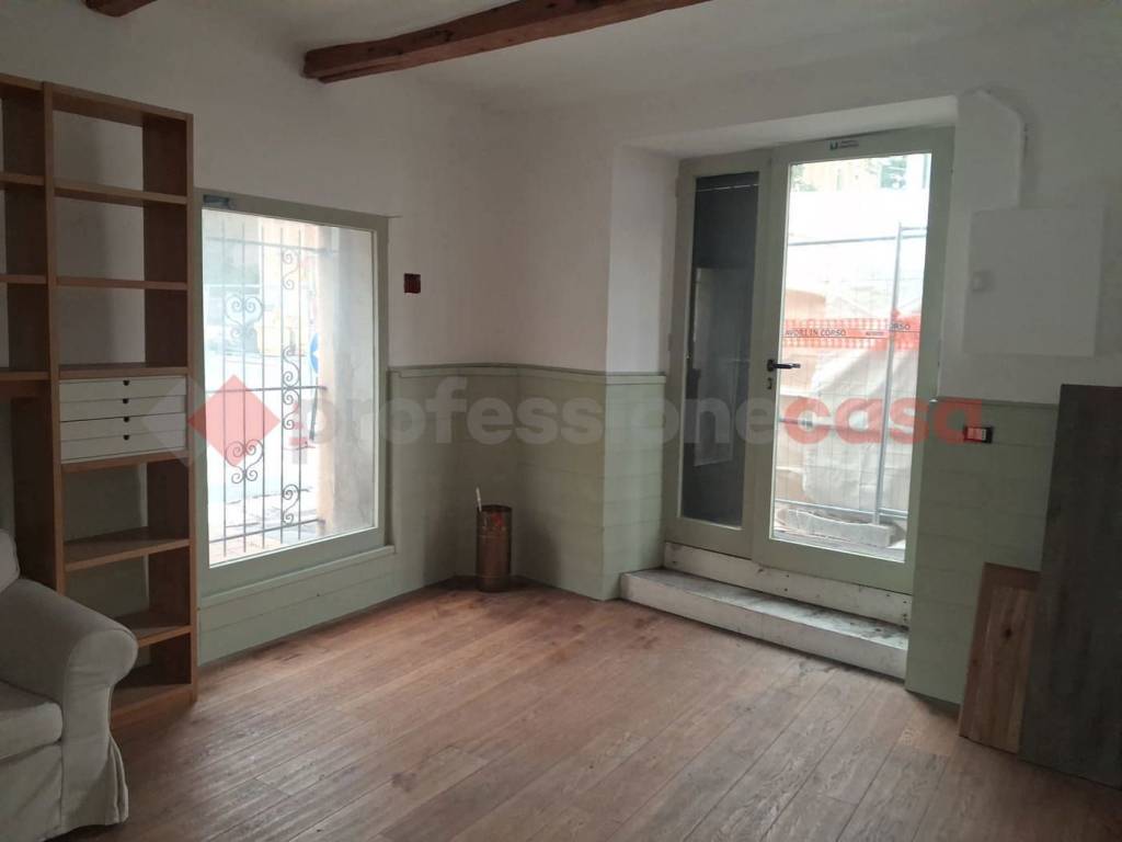 Immobile a Genova in Via Angelo Siffredi, 98R - Foto 2