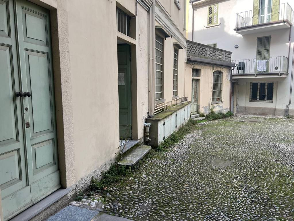 Immobile a Lecco in Via Camillo Benso di Cavour - Foto 2