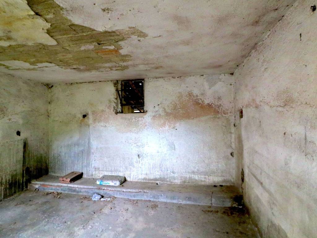 Rustico / casale a Jerago con orago in Via Don Cervini, 8 - Foto 5