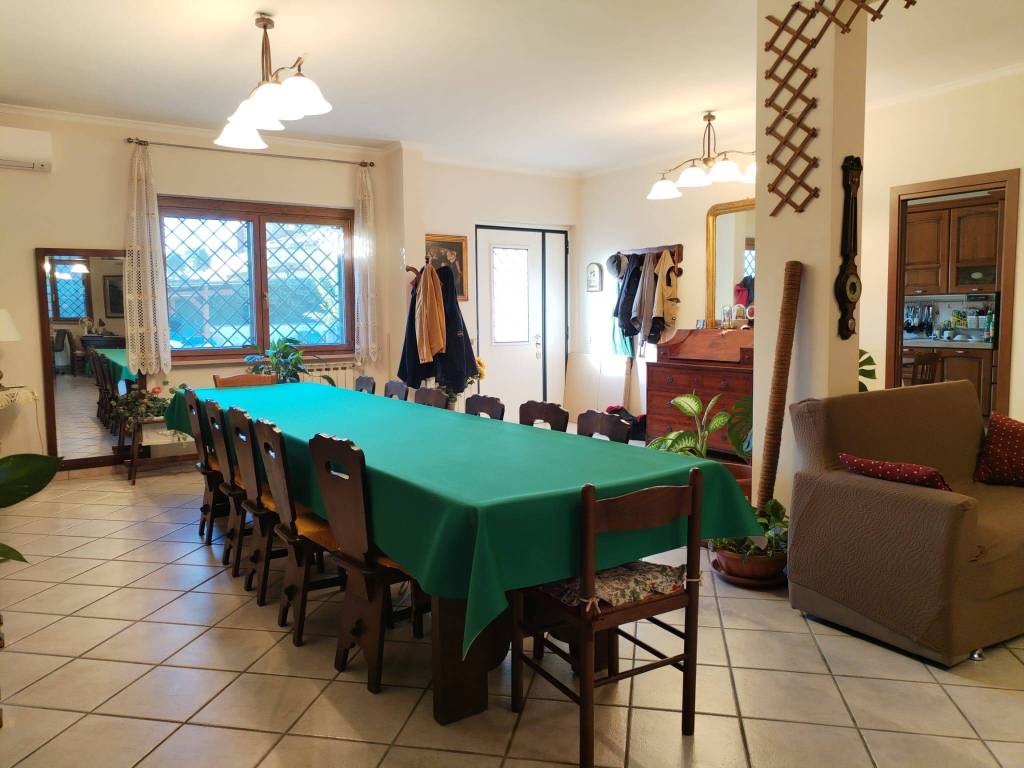 Villa a Guidonia montecelio in Via Monte Pennino, 65 - Foto 3