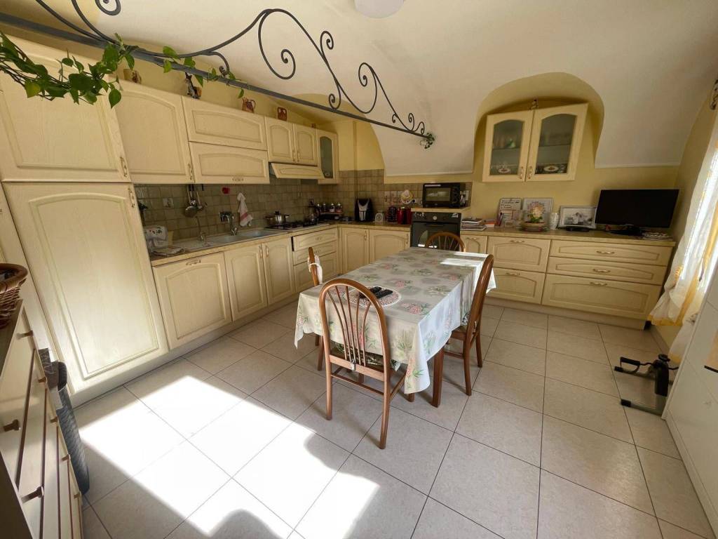 Appartamento a Ventimiglia in Via Murinai - Foto 2