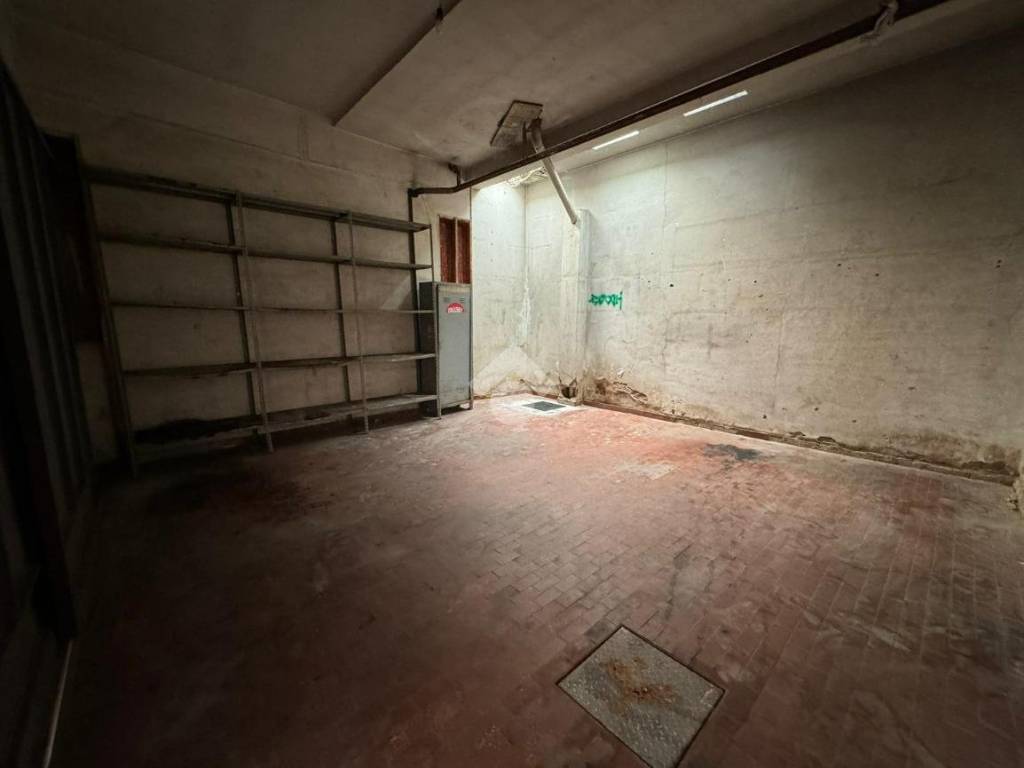 Box / garage a Messina in Viale della Libertà, 379 - Foto 3