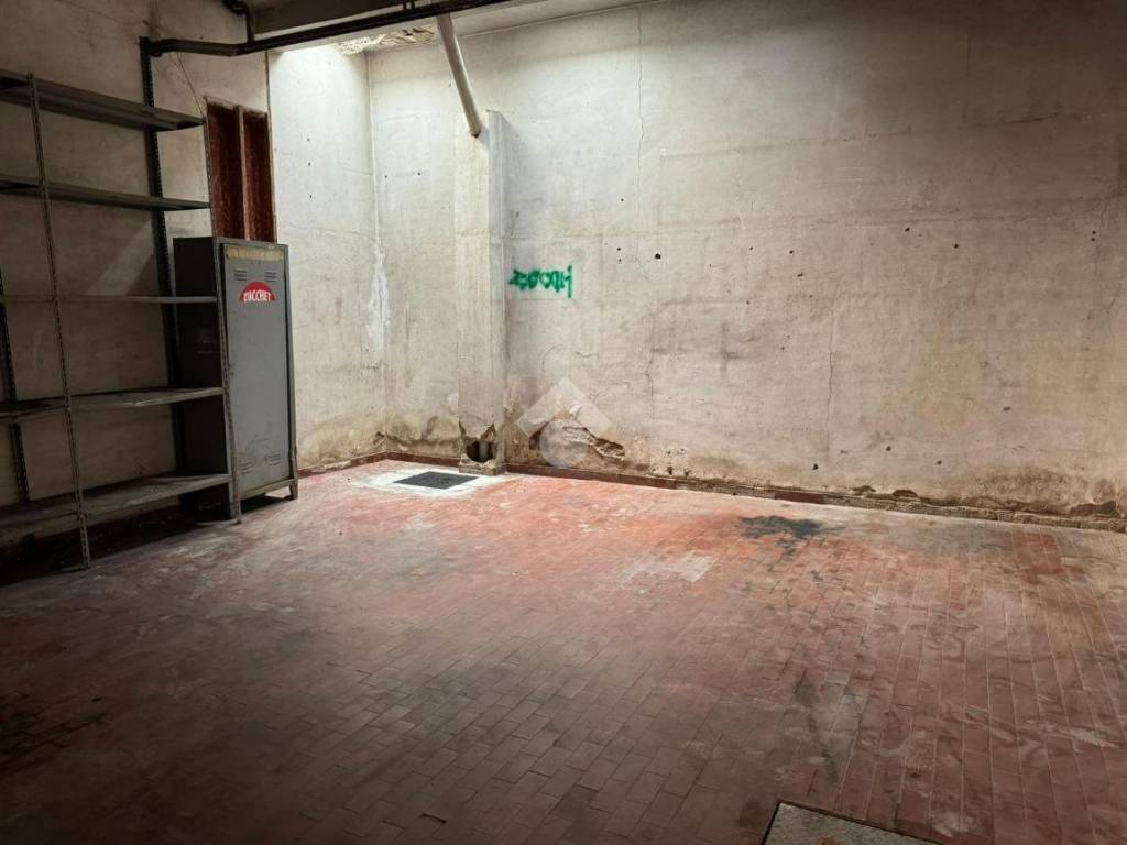 Box / garage a Messina in Viale della Libertà, 379 - Foto 4