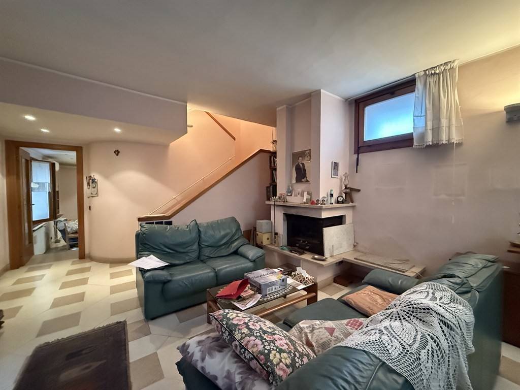 Casa indipendente a Calcinate in VIA ROMA - Foto 5