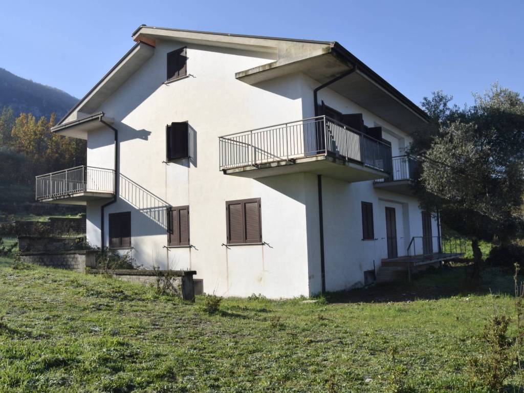 Villa a Esperia in Via provinciale 179 - Foto 3