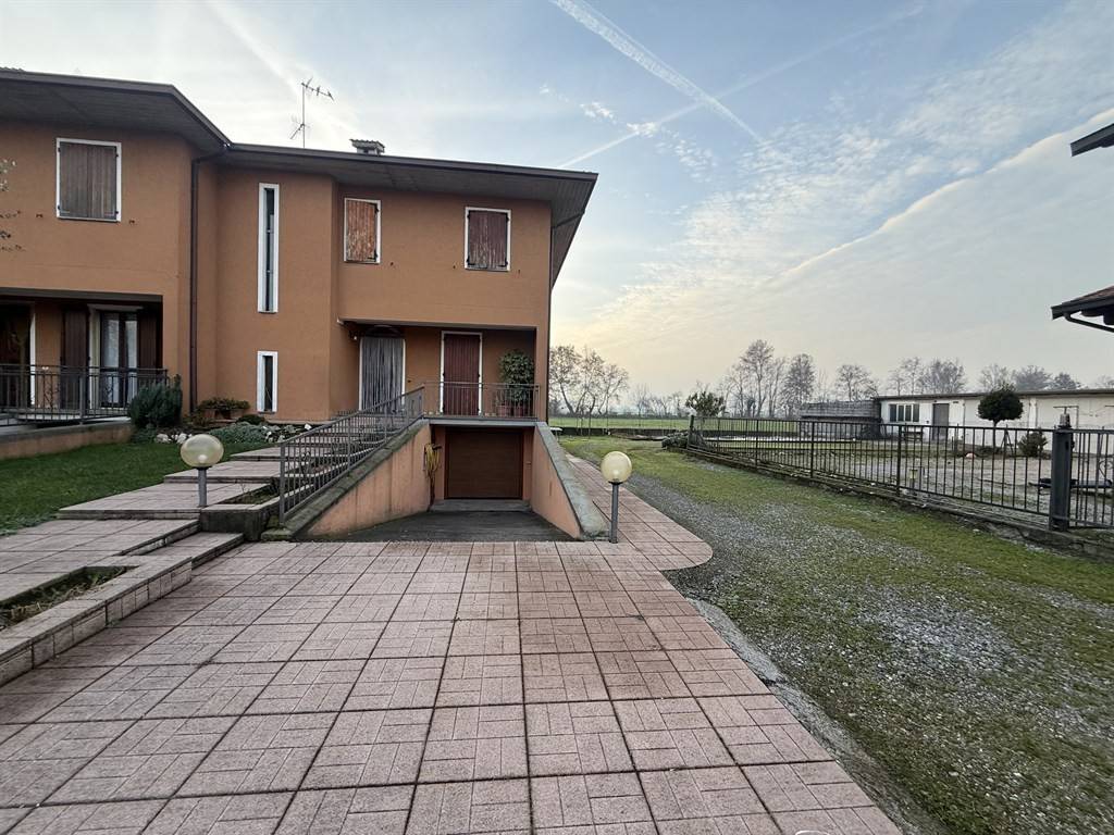 Villa a Calcio in Via Italia - Foto 2