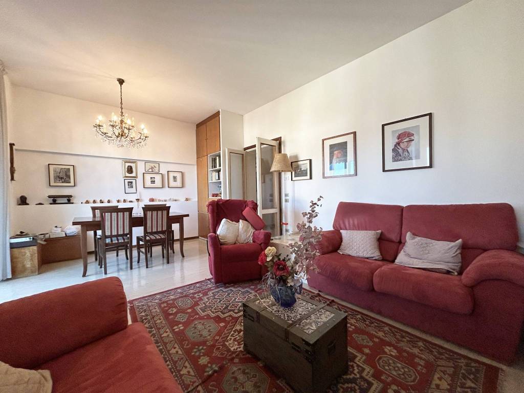 Appartamento a Thiene in Via Divisione Julia, 49 - Foto 2