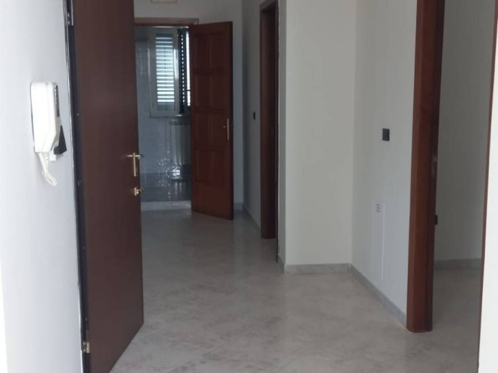 Attico / mansarda a San nicola la strada in Via Massimo Troisi, 13 - Foto 4