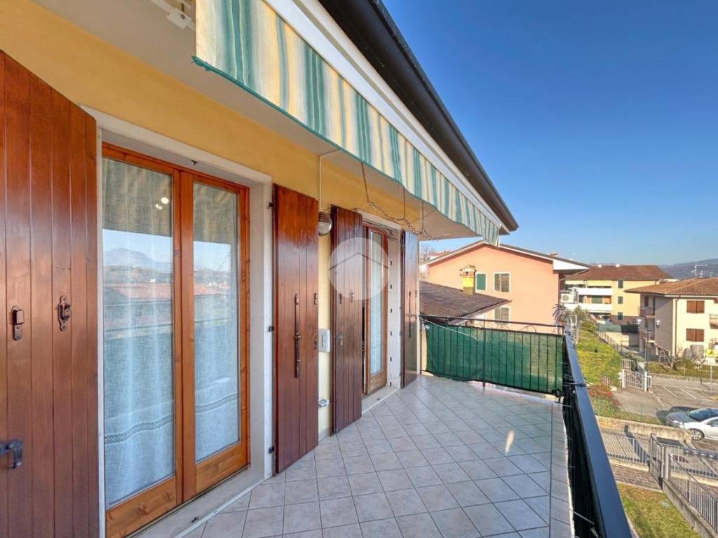 Appartamento a Bardolino in Via Brà, 25 - Foto 3