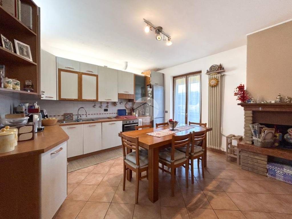 Appartamento a Bardolino in Via Brà, 25 - Foto 5