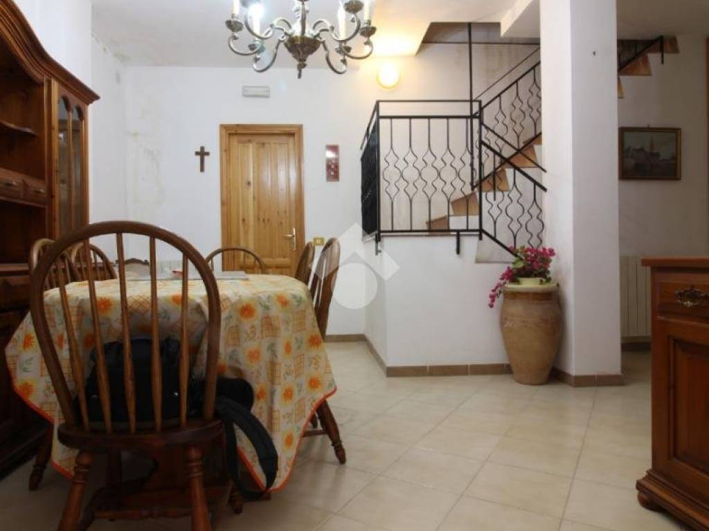 Palazzo / stabile a Erice in Via Vittorio Emanuele, 108 - Foto 3