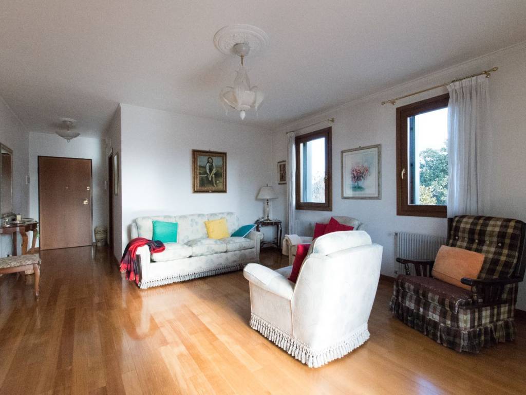 Appartamento a Sacile in Viale G. Lacchin, 70 - Foto 4
