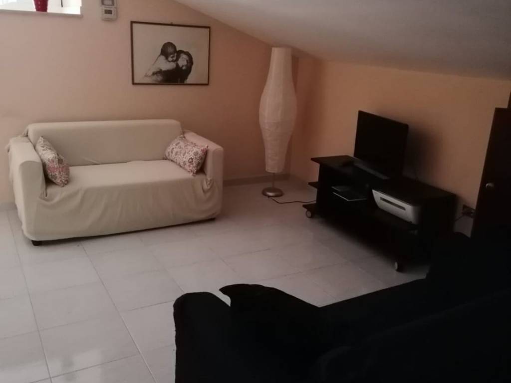 Attico / mansarda a San giovanni rotondo in Via Pietro Nenni - Foto 5