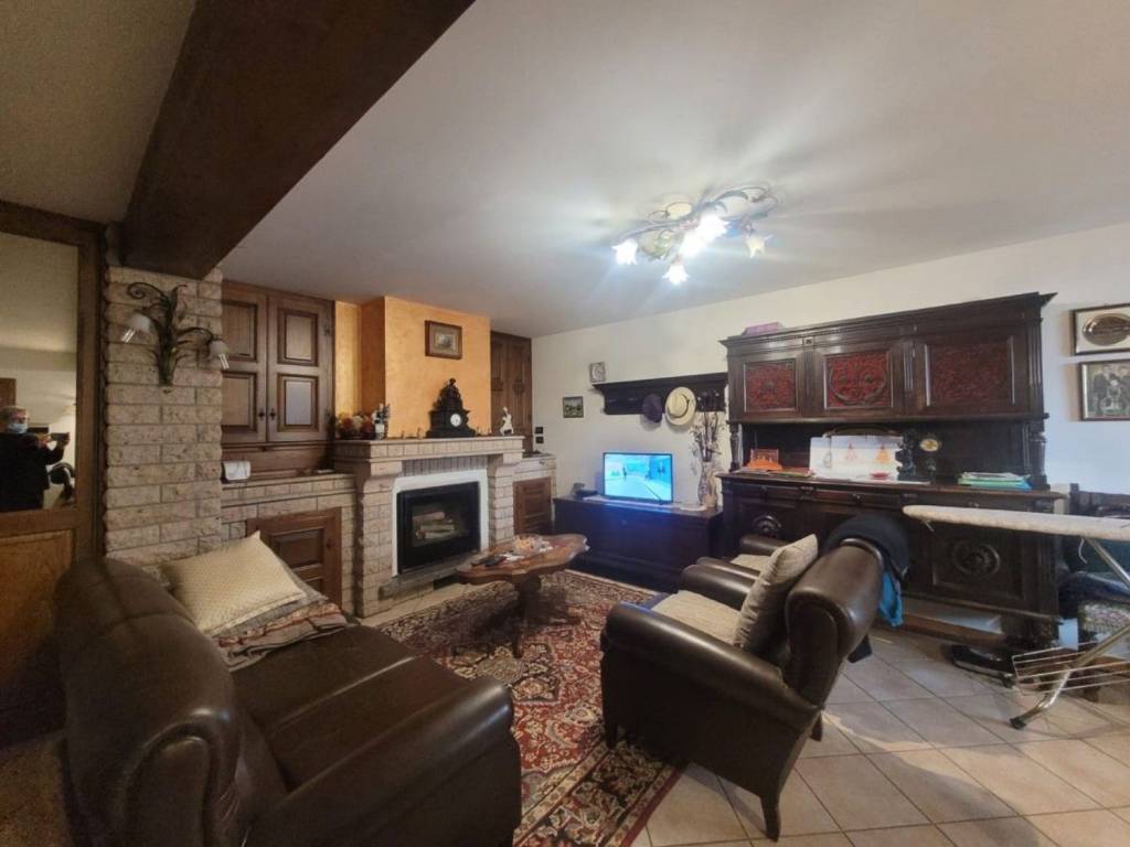 Casa indipendente a Viano in san giovanni, 3 - Foto 2