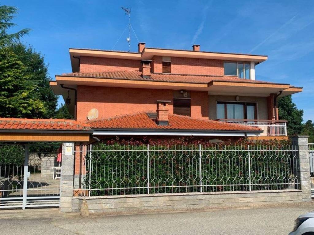 Appartamento a Lombardore in Via Rivarolo Bossole, 1 - Foto 2
