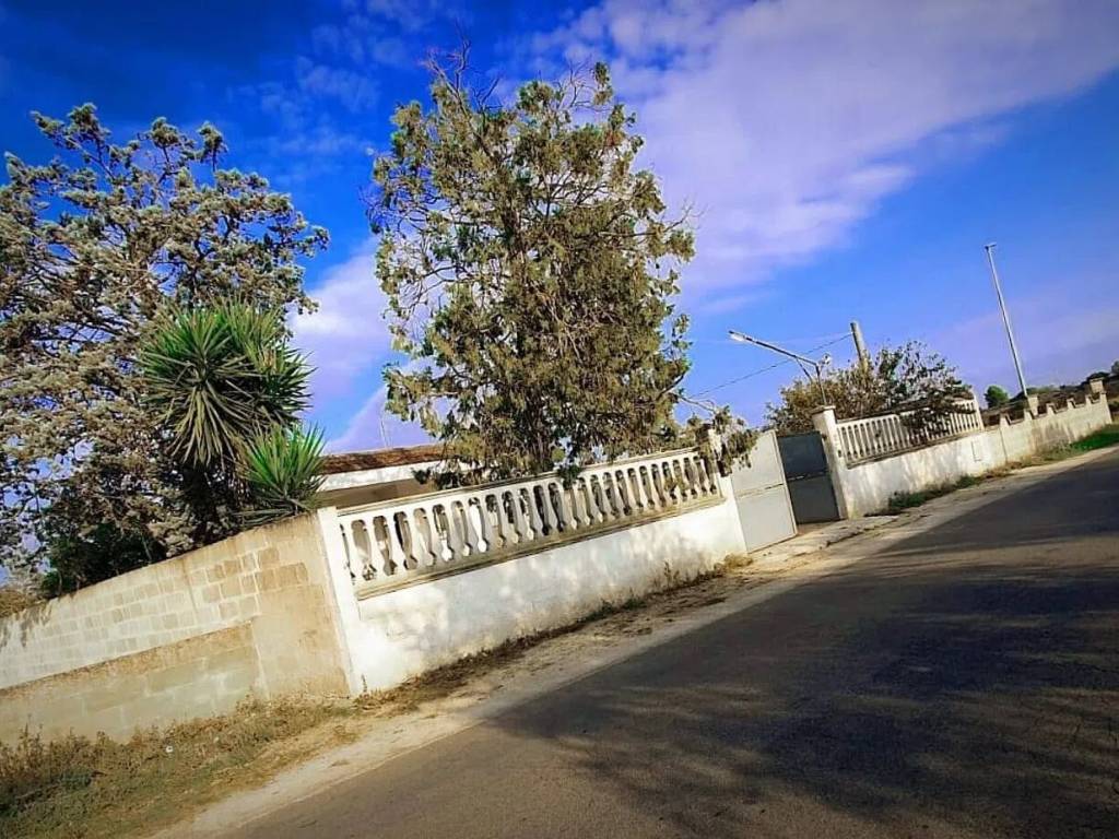 Villa a Oria in Strada Per San Cosimo No Number - Foto 2