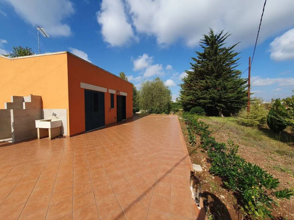 Villa a Guagnano in Strada Vicinale Calarasso Giannini No Number - Foto 3