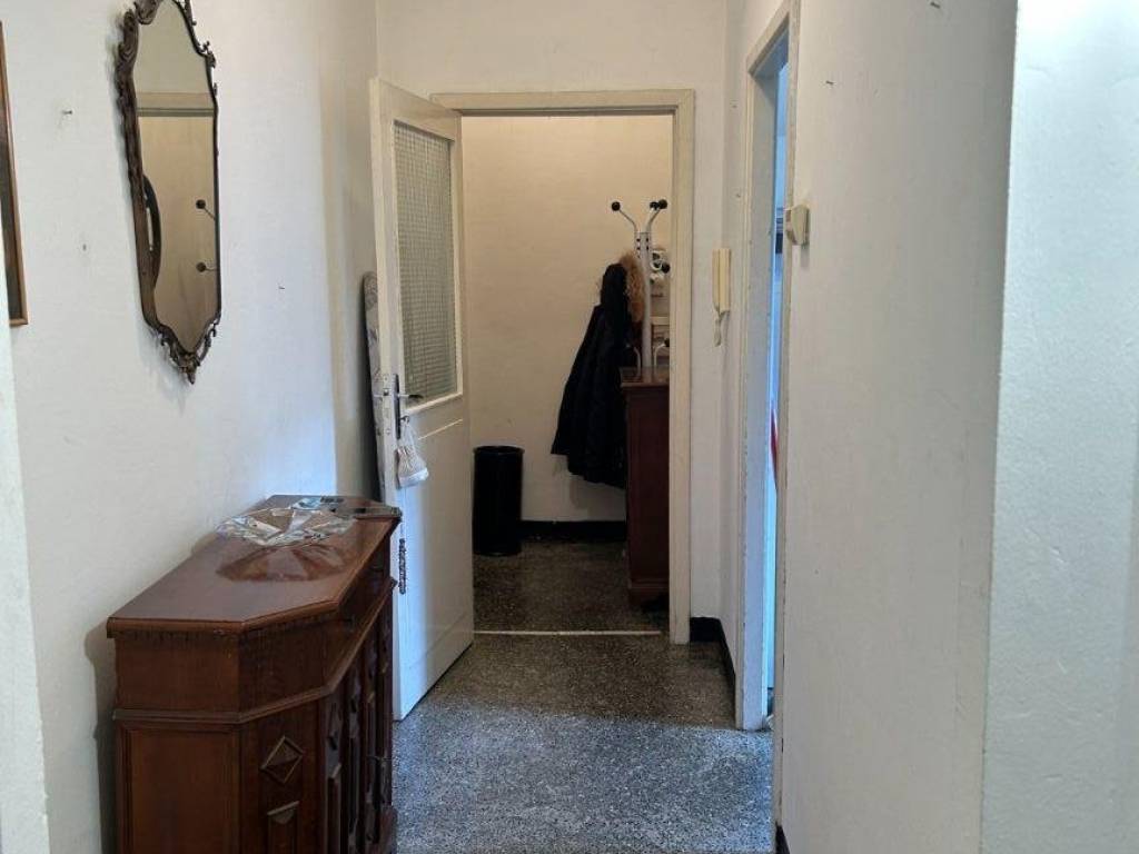 Appartamento a Genova in Via Evangelista Torricelli - Foto 2