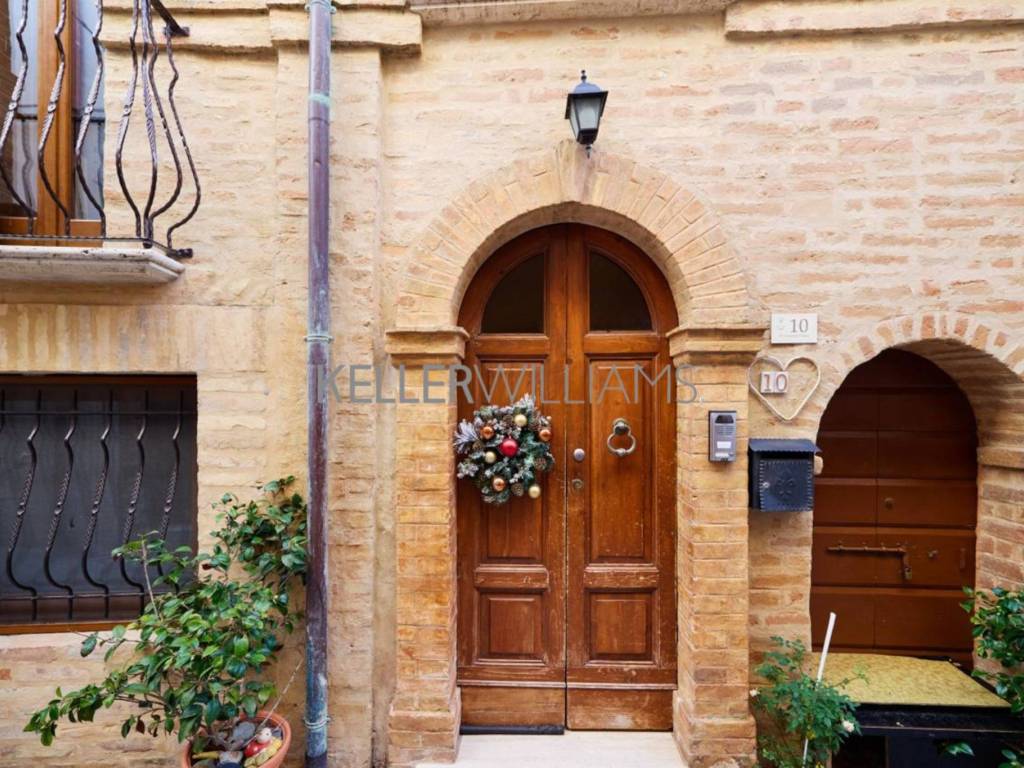 Casa indipendente a Ancarano in Via Giuseppe Flaiani, 10 - Foto 2