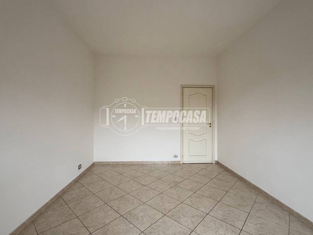 Appartamento a Asti in Via Giuseppe Cagna 12 - Foto 3