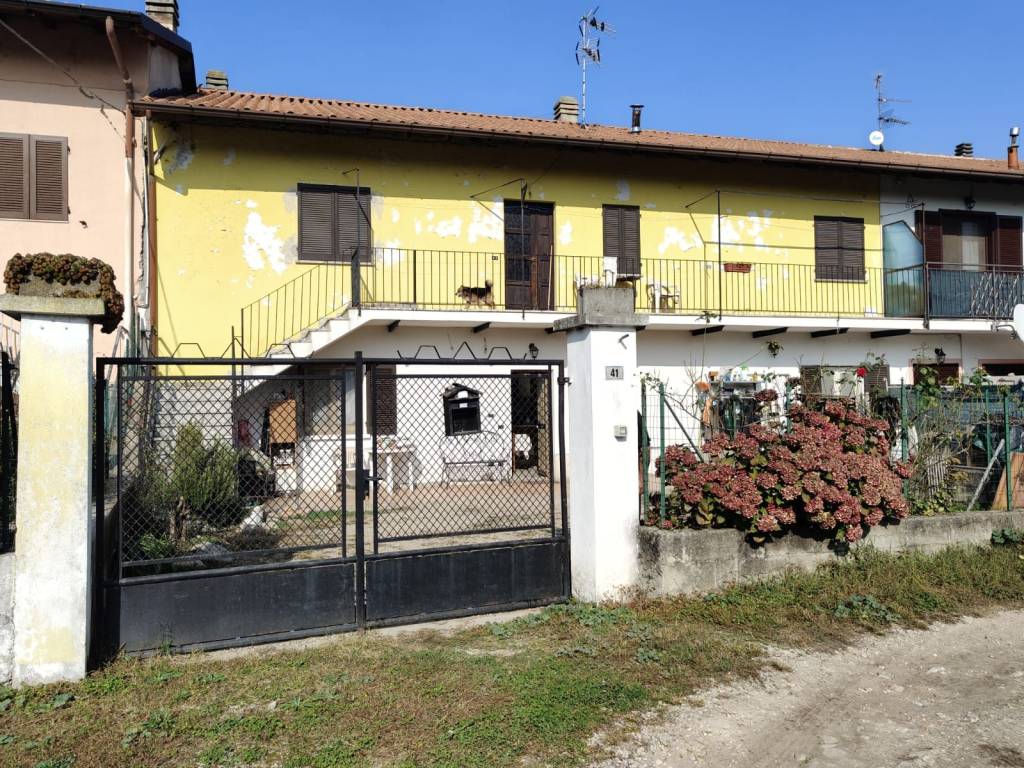 Rustico / casale a Borgo ticino in provinciale - Foto 2