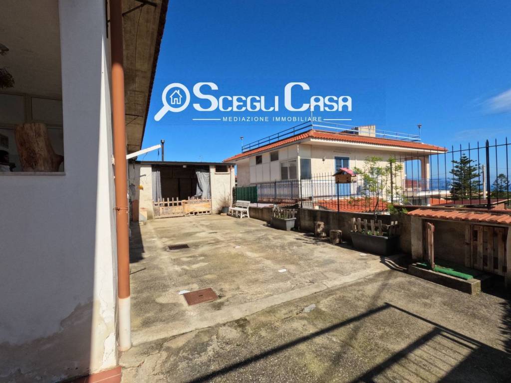 Appartamento a Carini in Via Mortilli - Foto 2