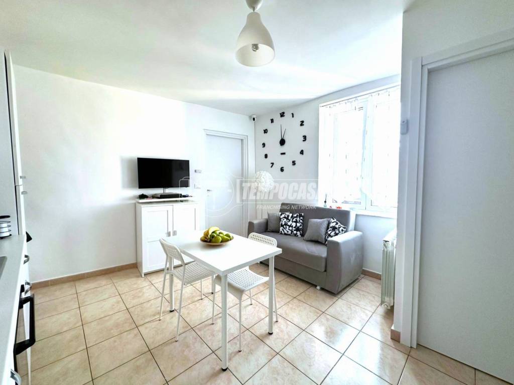 Appartamento a Collegno in Via Isonzo - Foto 2