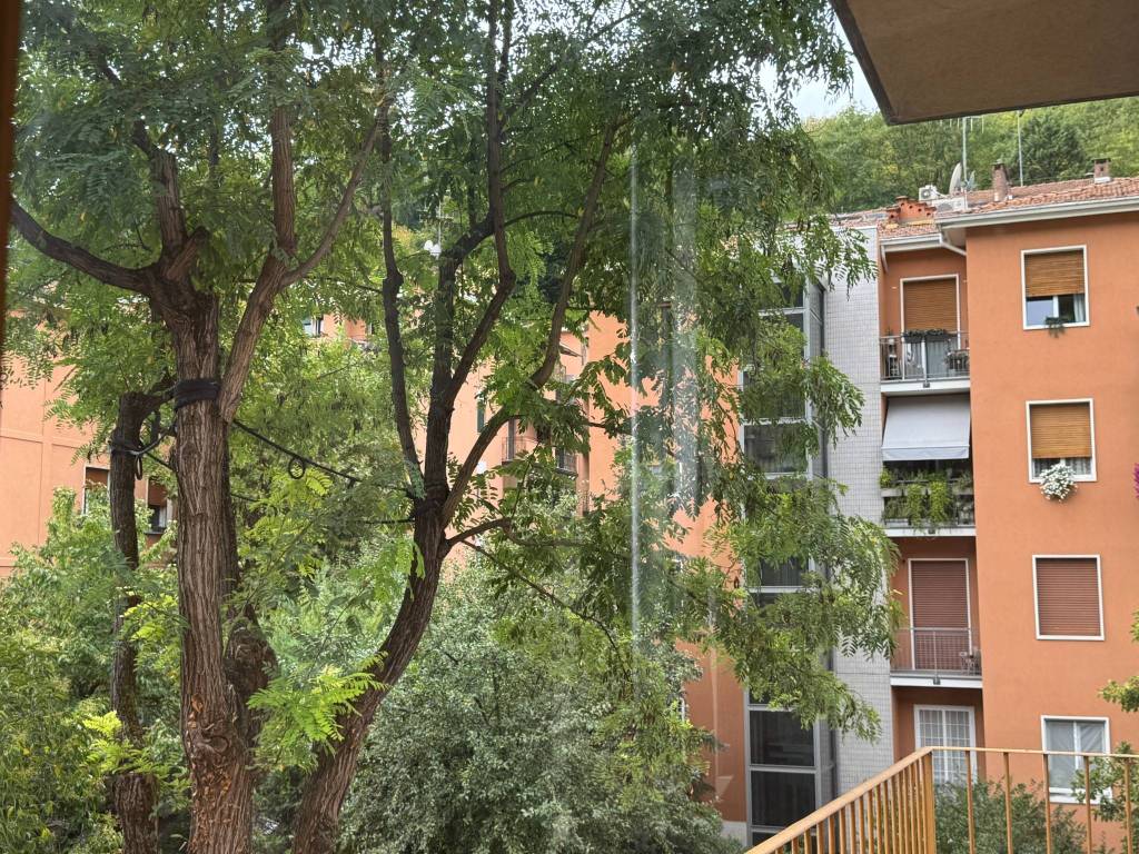Appartamento a Bologna in Via San Mamolo - Foto 3