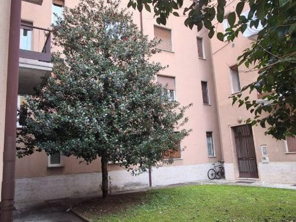 Appartamento a Brescia in Via Arrigo Boito, 18 - Foto 2