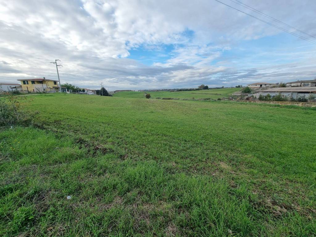 Terreno a Ardea in Via della Pescarella - Foto 2
