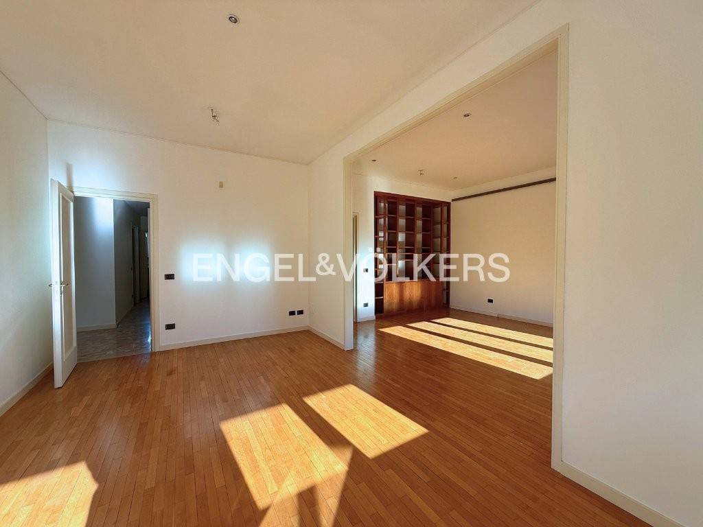 Appartamento a Parma in Via Camillo Rondani - Foto 3