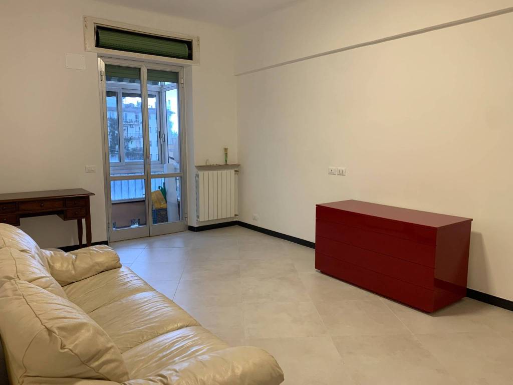 Appartamento a Genova in Via Giulio Tanini - Foto 3