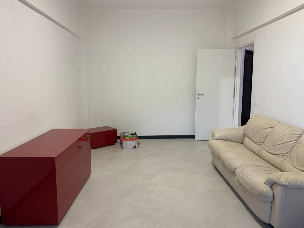 Appartamento a Genova in Via Giulio Tanini - Foto 5