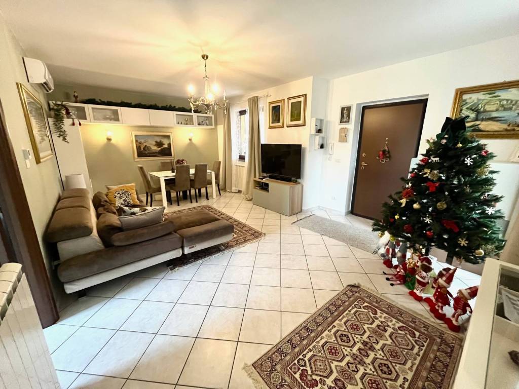 Villa a Pezzana in Via Giovanni Antonio Comissetti - Foto 2