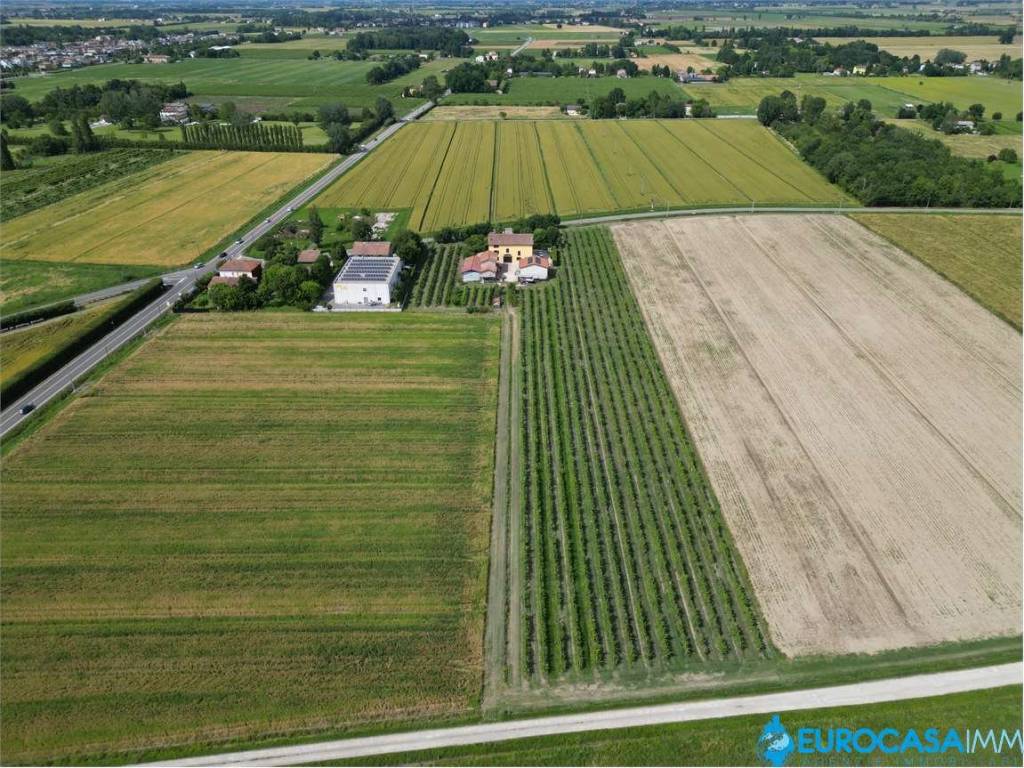 Terreno a Carpi in via Tre Ponti, 22 - Foto 2