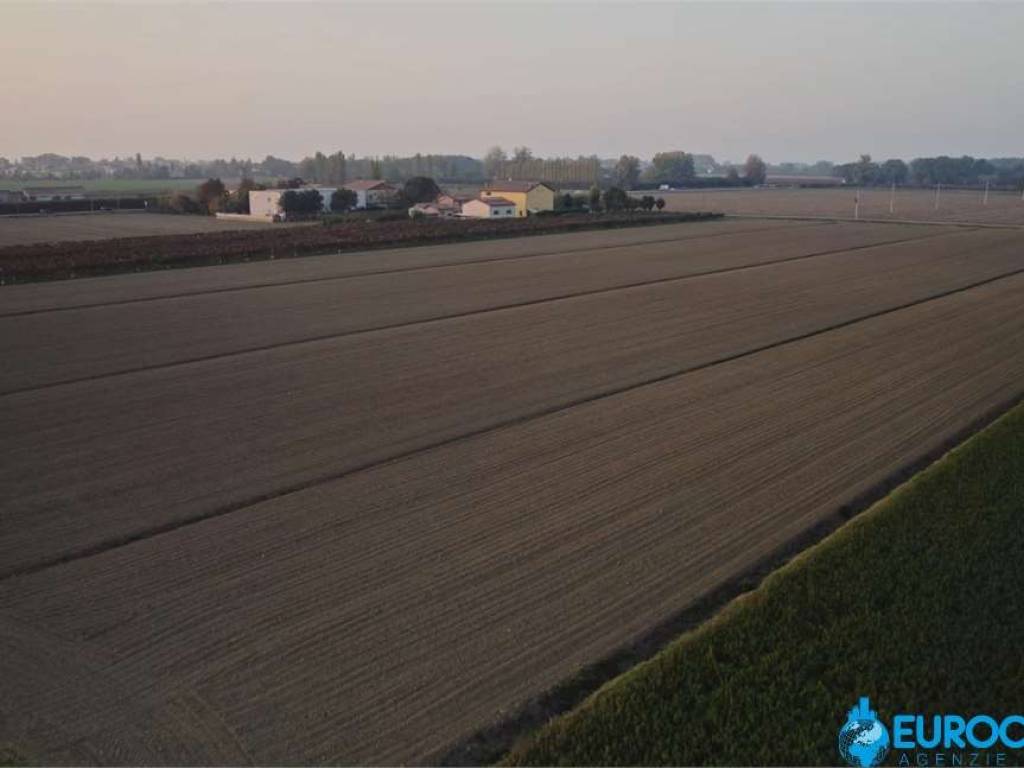 Terreno a Carpi in via Tre Ponti, 22 - Foto 4