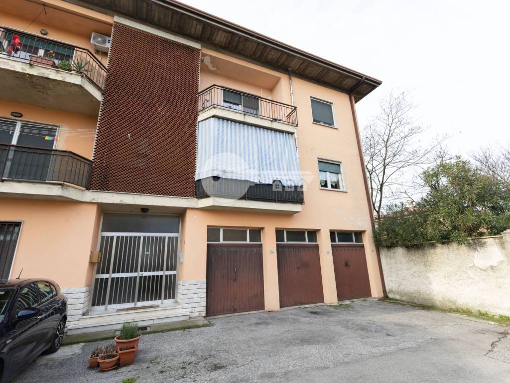 Appartamento a Leno in VIA MOLINO SOPRA, 6 - Foto 3