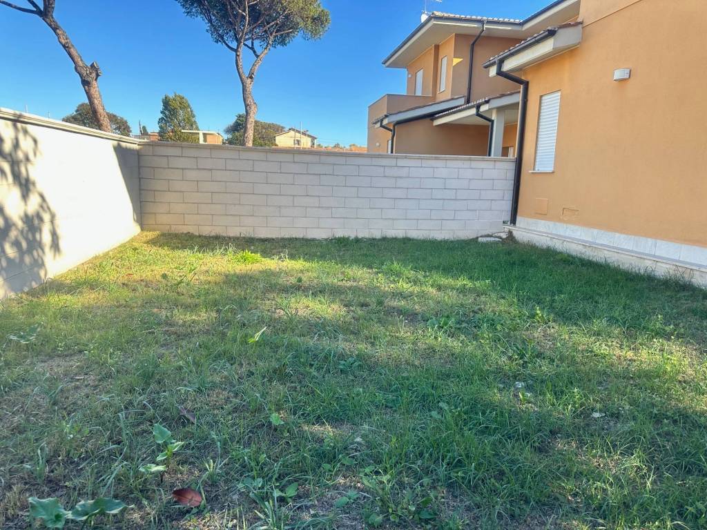 Villa a Fiumicino in Via dei Falconieri - Foto 4