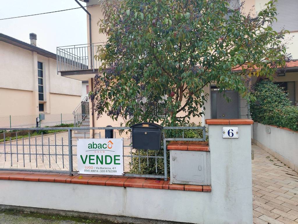 Villa a Lugo in Via Marzabotto, 6 - Foto 2