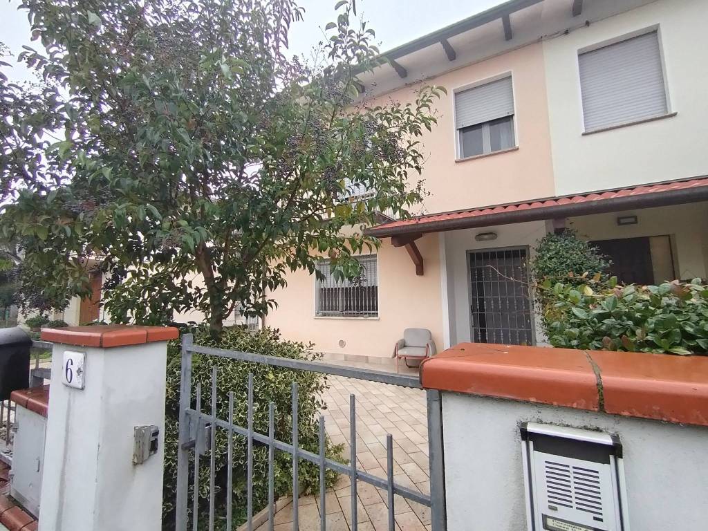 Villa a Lugo in Via Marzabotto, 6 - Foto 4