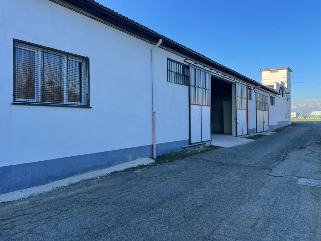 Immobile a Caselle torinese in Strada Leinì, 56 - Foto 2