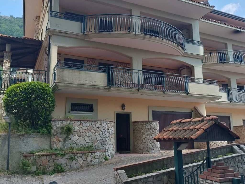 Villa a Mercogliano in Viale San Modestino - Foto 4