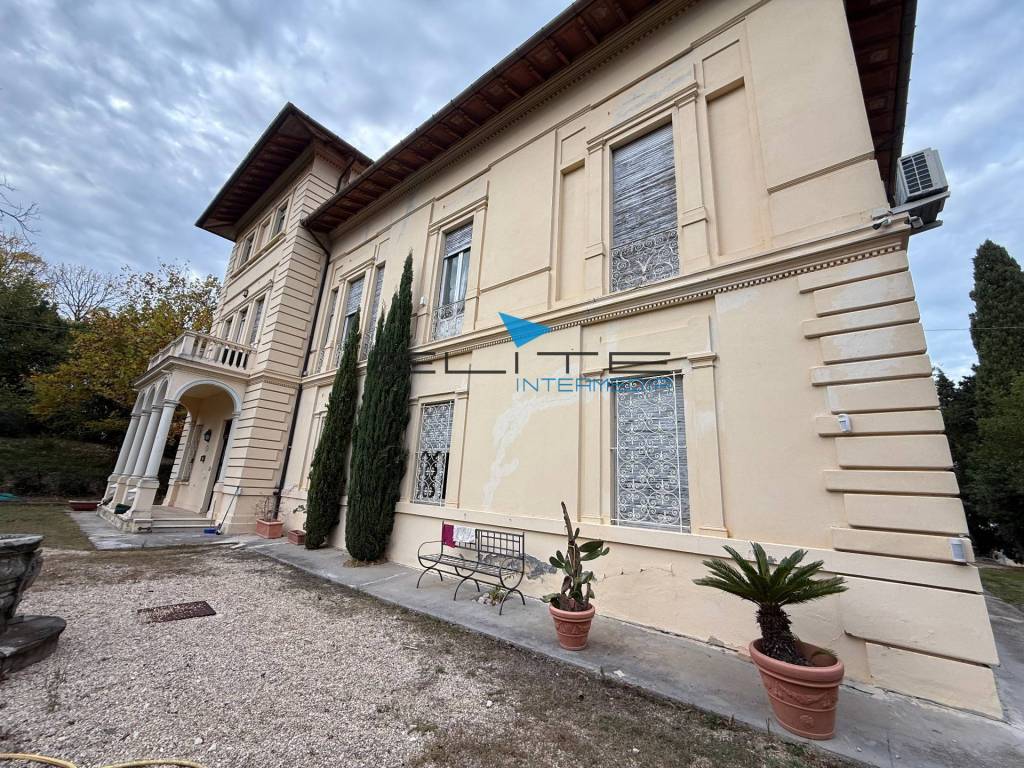 Villa a Spoltore in Strada Statale 16 Bis Monte, 22 - Foto 3
