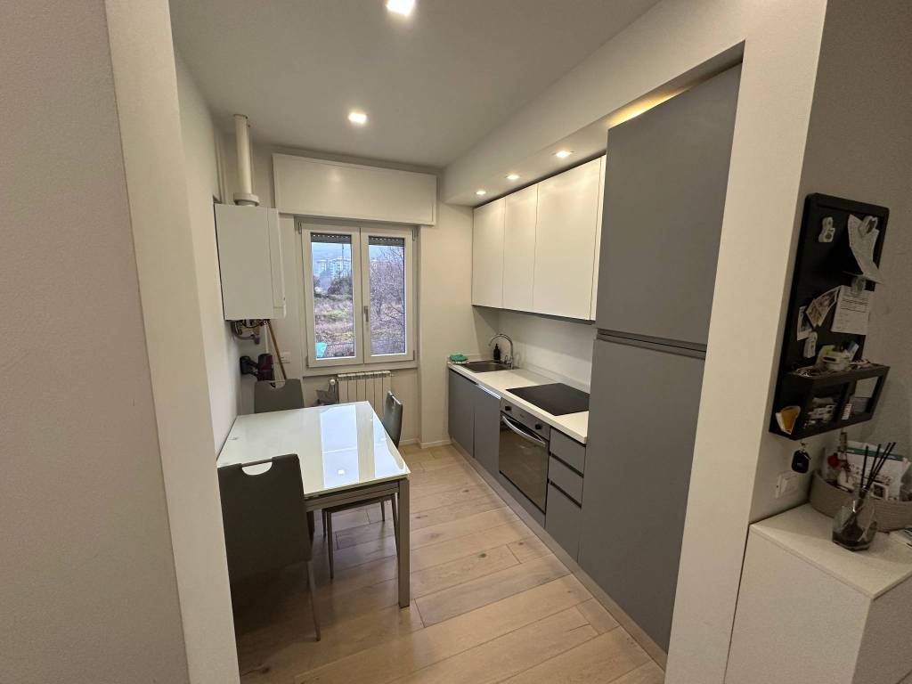Appartamento a Brescia in Via Vittorio Locchi - Foto 3